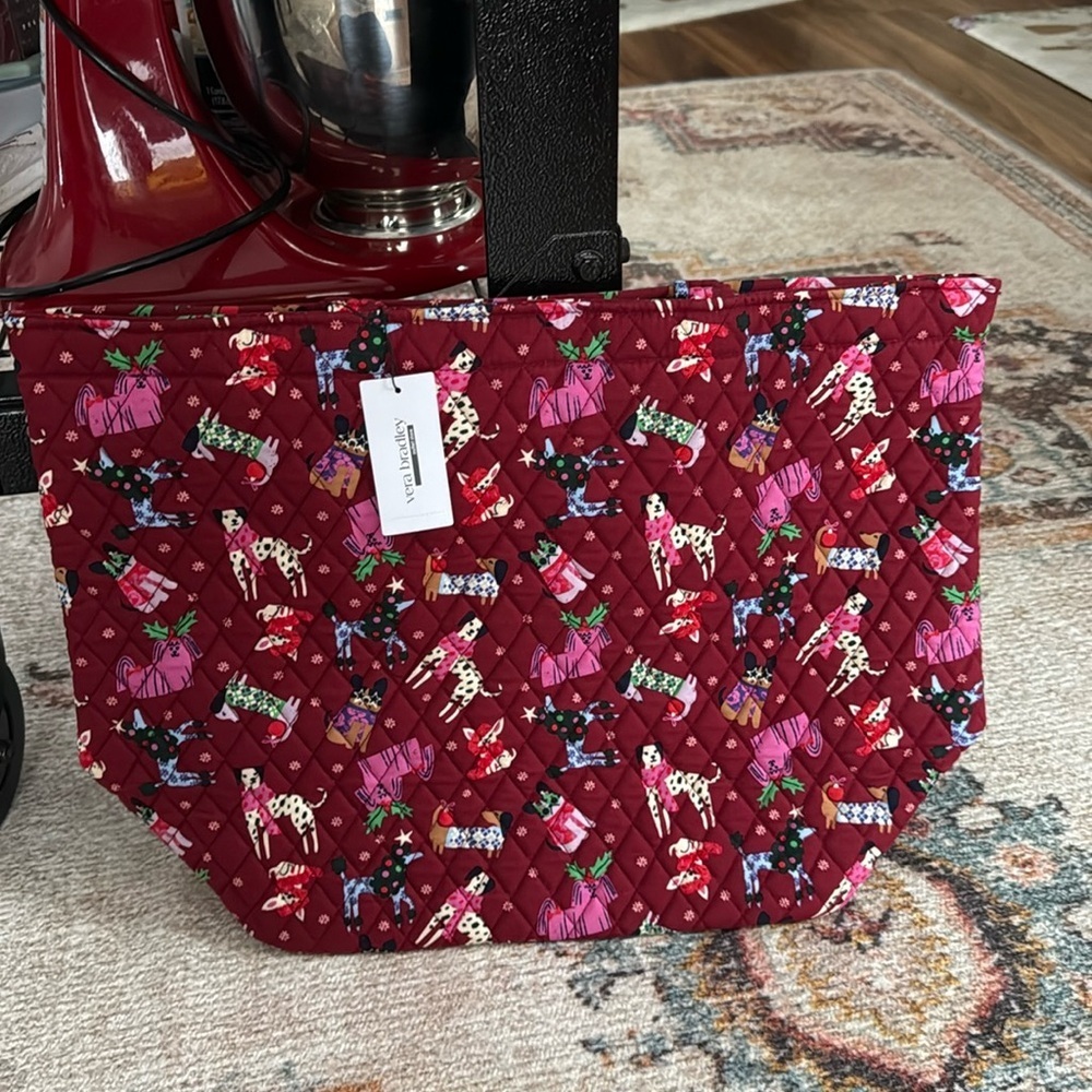 New Vera Bradley Cotton Tote Bag - Holiday Hounds